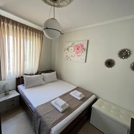Nikos Apartament