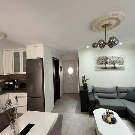Apartament Nikos Prínos